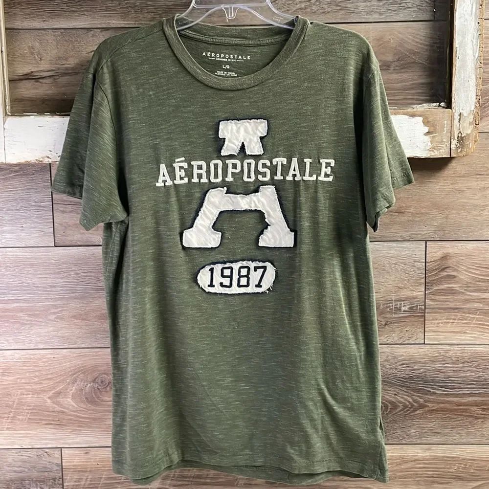AEROPOSTALE Mens Crew Neck Shirt Size Large Green 1987